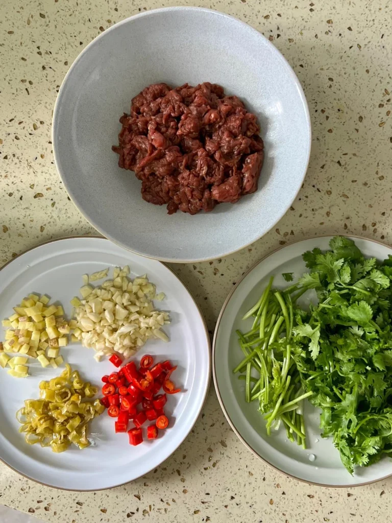 Stir-fried Yellow Beef with Cilantro and Chilies