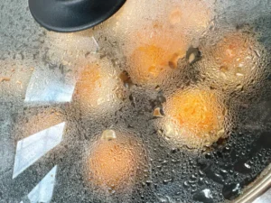Button Mushrooms Stuffed with Shrimp Paste
