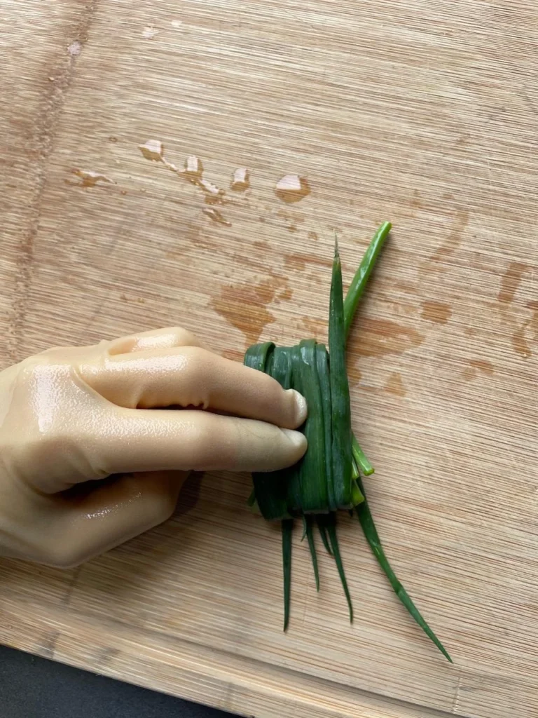 10-Minute Steamed Sea Bass (with Fish Cutting Guide)