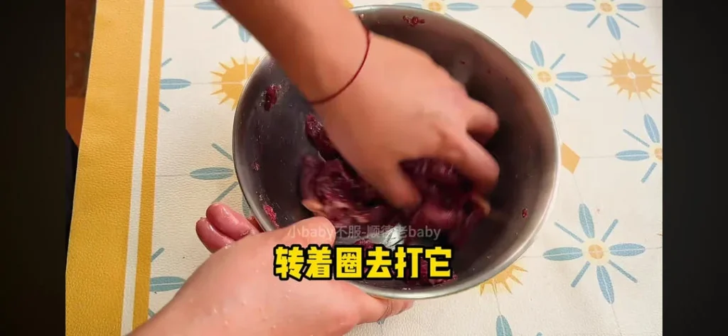 Cantonese-Style Marinated Beef (Tender & Crispy Stir-Fry)