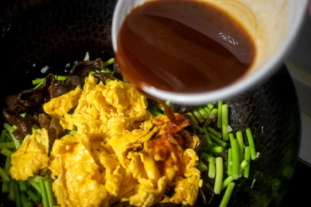 Garlic Scapes Stir-Fry with Egg and Wood Ear Mushrooms