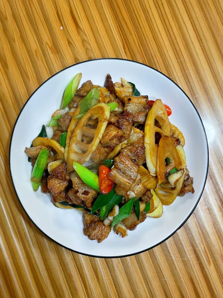 Stir-Fried Pork Belly with Spring Bamboo Shoots