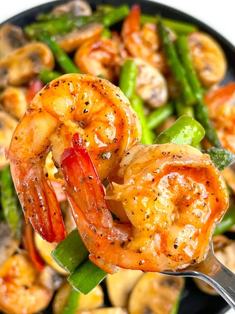 Low-Calorie Asparagus, Mushroom and Shrimp Stir-Fry