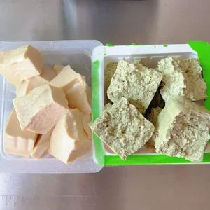 Black Tofu Pudding & Fish Head Casserole (River Fresh Soup)