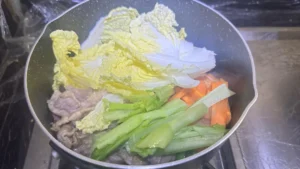 Mixed Vegetable Stir-fry with Pork (Quick Home-Style #4)