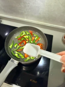 Stir-fried Beef with Bell Peppers