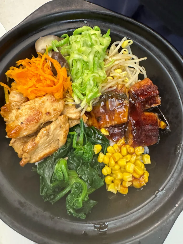 Eel & Chicken Breast Stone Pot Rice