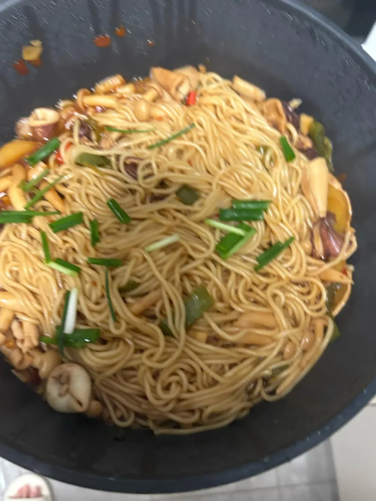 Squid Braised Noodles