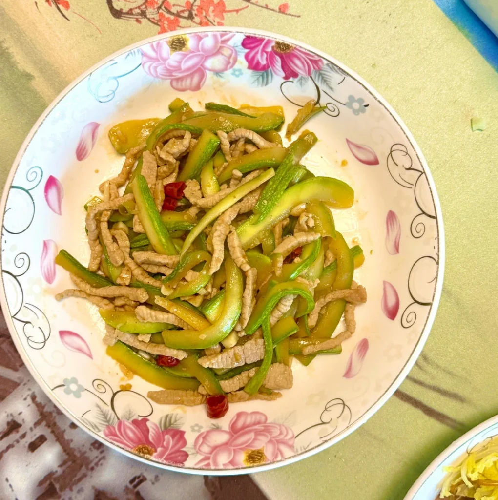 100 Home-Style Dishes Collection