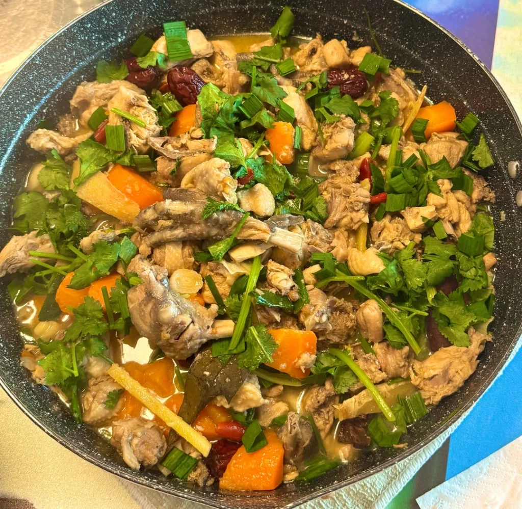 100 Home-Style Dishes Collection