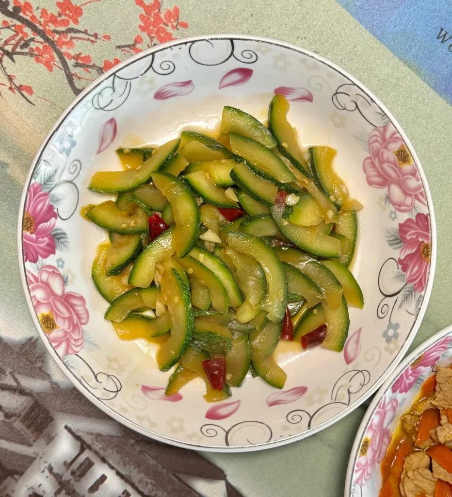 100 Home-Style Dishes Collection