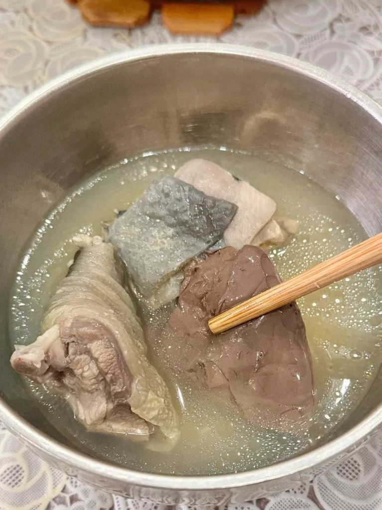 Farewell My Concubine Soup (Black Chicken & Turtle Stew)