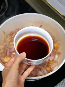 Stir-fried Chicken with Onions