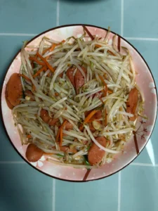 Stir-fried Bean Sprouts with Ham (Rice-Stealing Side Dish)