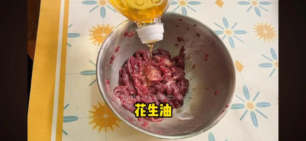 Cantonese-Style Marinated Beef (Tender & Crispy Stir-Fry)