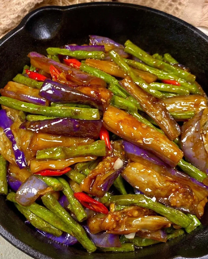 Braised Green Beans with Eggplant