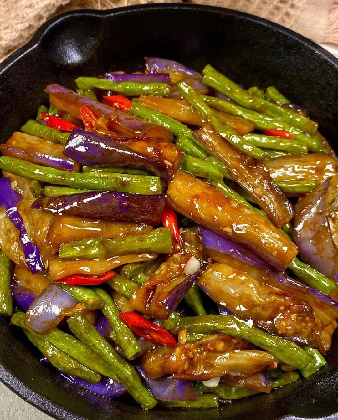 Braised Green Beans with Eggplant