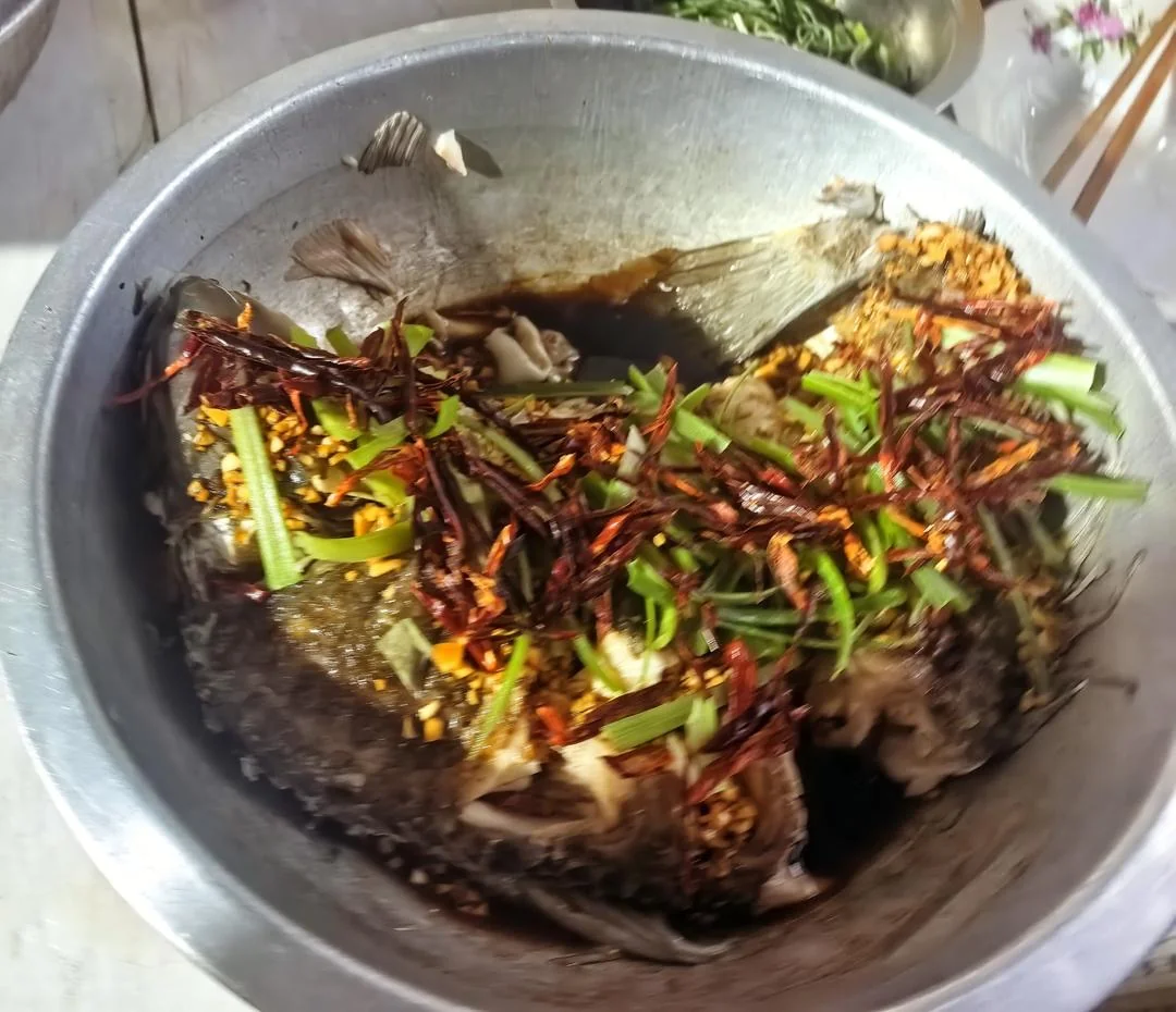 Home-Style Hot Oil-Splashed Carp