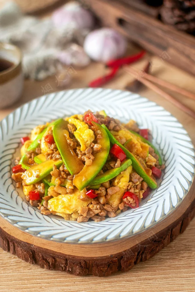 Stir-Fried Zucchini with Egg and Minced Pork