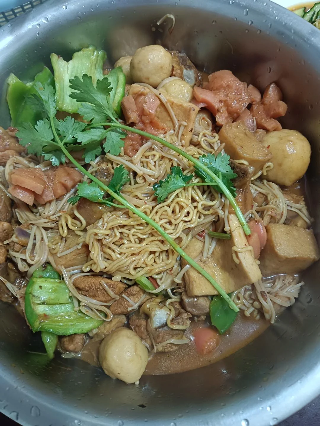 Chicken Jigong Pot