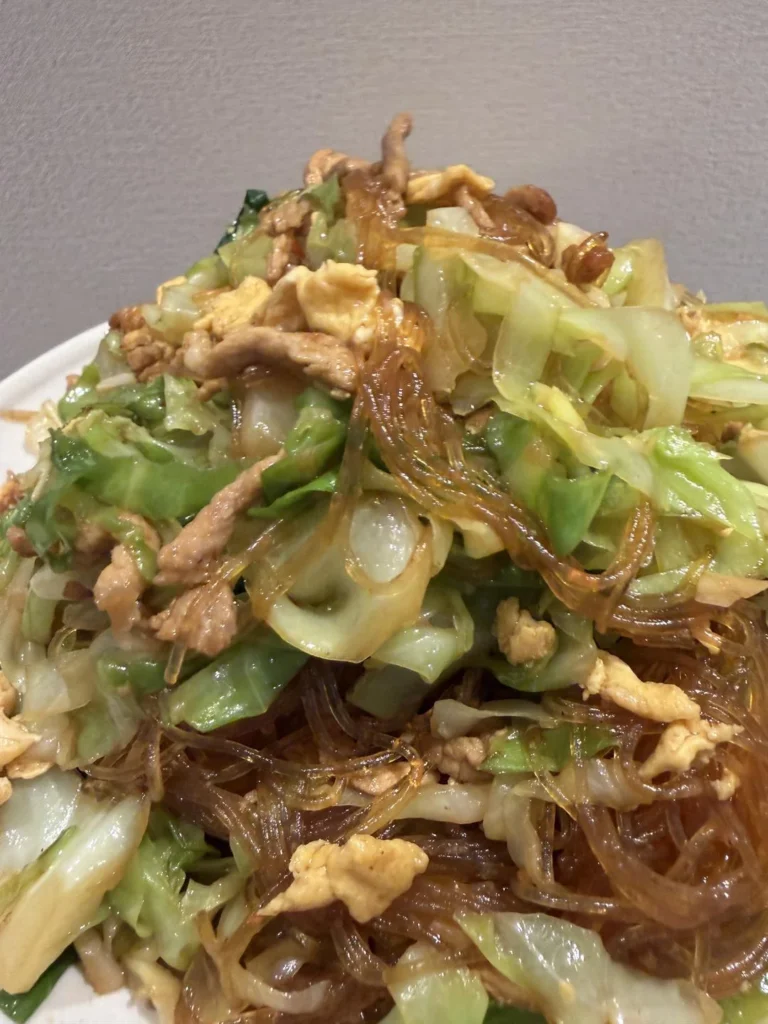 Quick & Easy Cabbage and Glass Noodles Stir-fry
