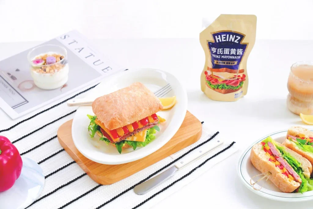 Low-Fat Quick Breakfast | Homemade Little Red Riding Hood Sandwich