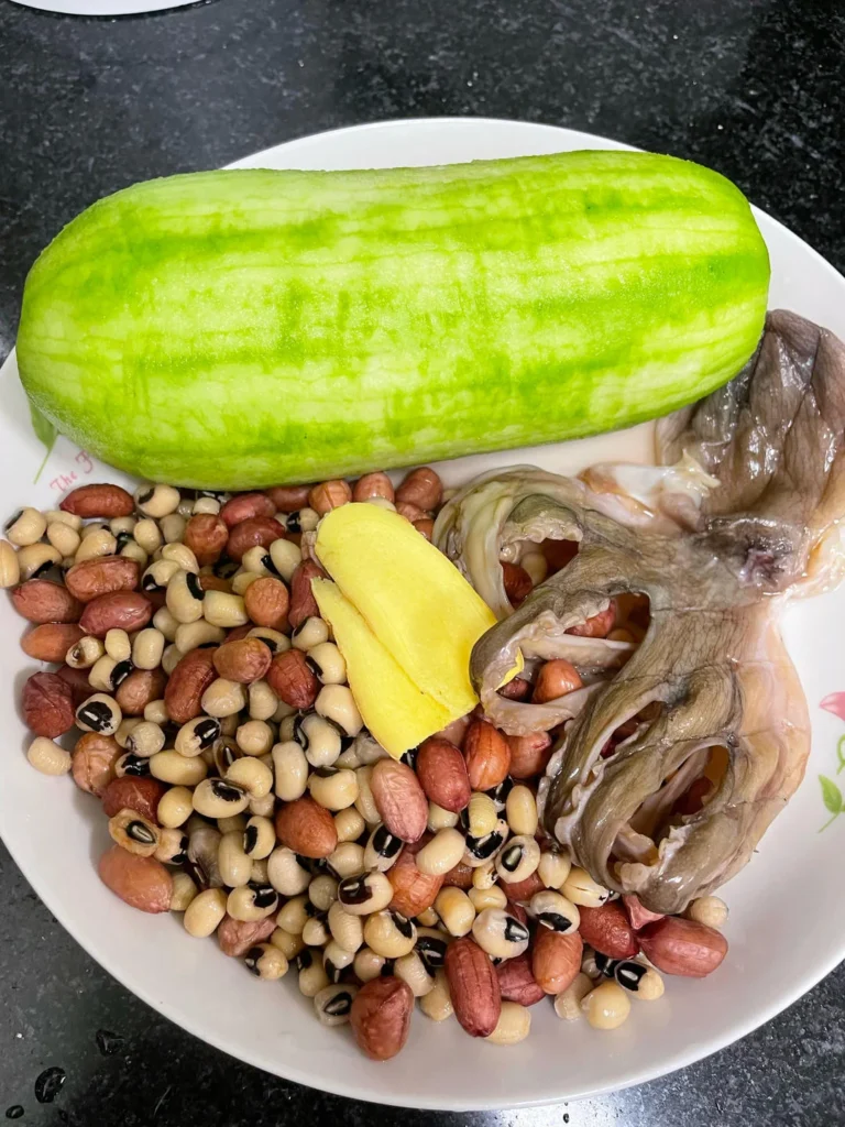 Postpartum Lactation Soup – Hairy Gourd, Octopus, Peanut and Black-Eyed Bean Soup