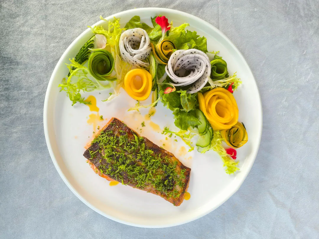 Pan-seared Salmon Salad with Orange Vinaigrette