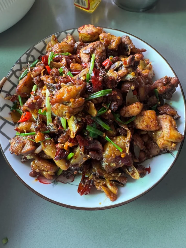 Stir-fried Chicken with Chili and Broad Bean Paste