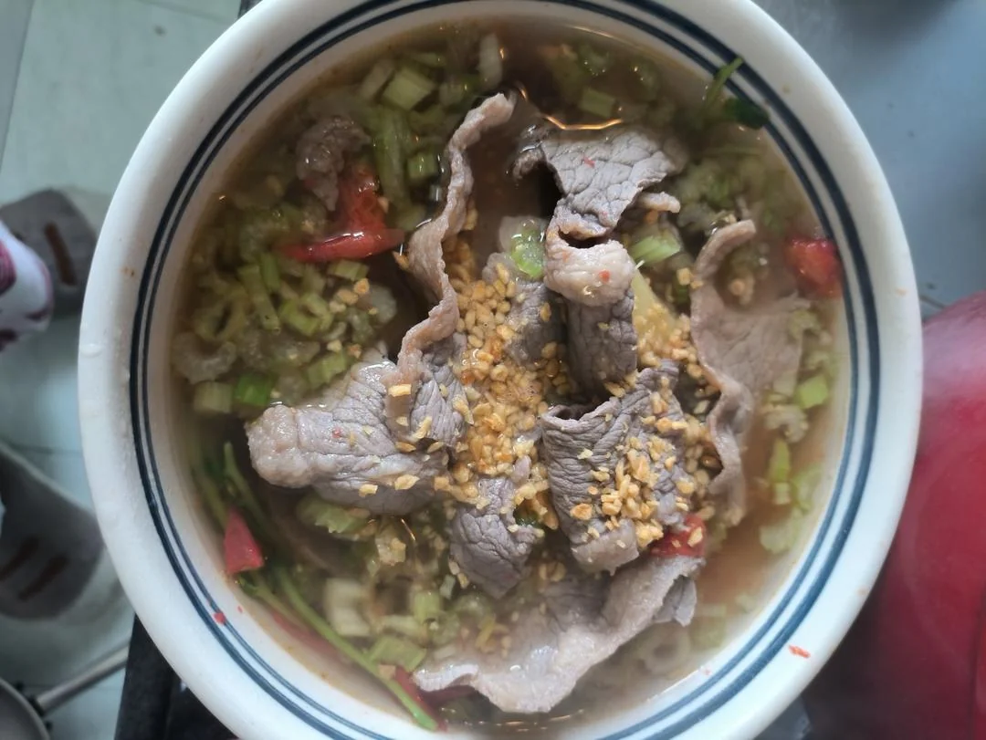 Light Blanched Beef Soup