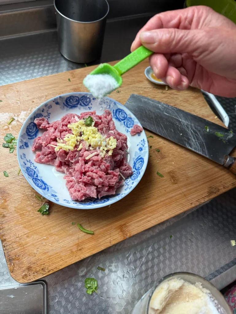 Stir-fried Preserved Mustard Greens with Shredded Beef