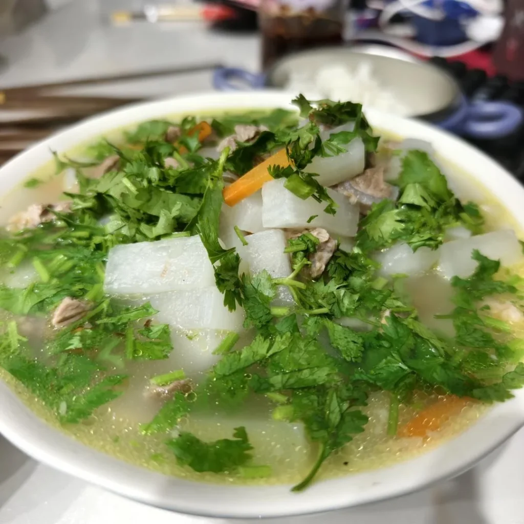 Beef and White Radish Soup