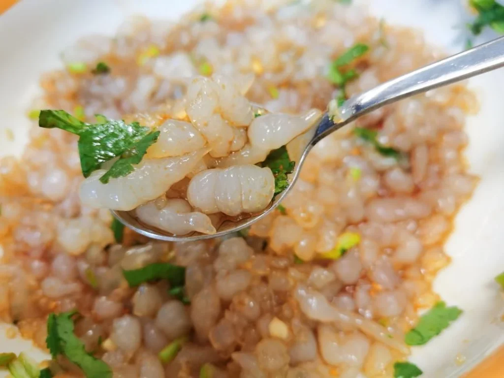 Fun-Shaped Pea Starch Noodles (Lou Yu Yu)