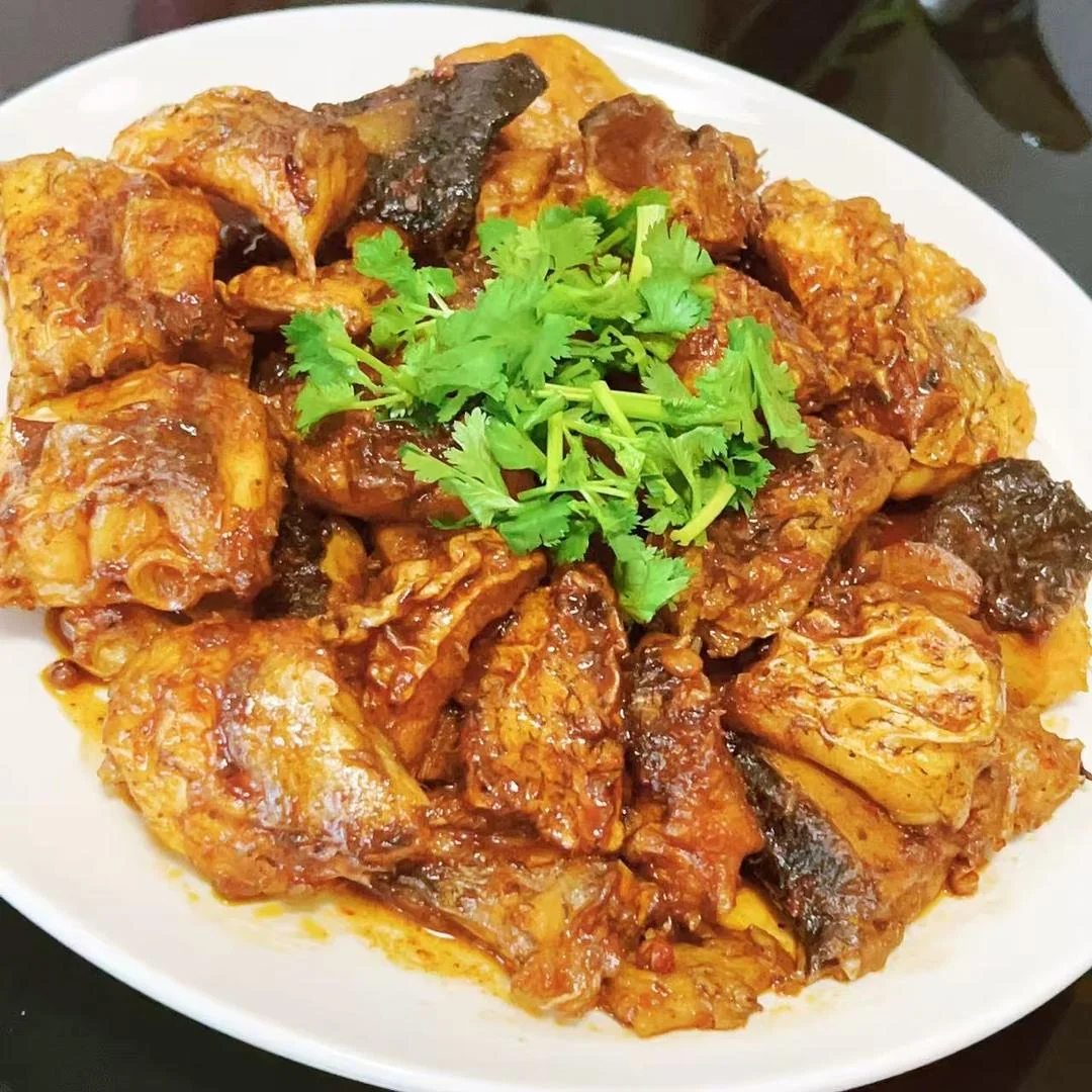 Spicy Fish Fillets (Wild Bighead Carp in Mala Broth)