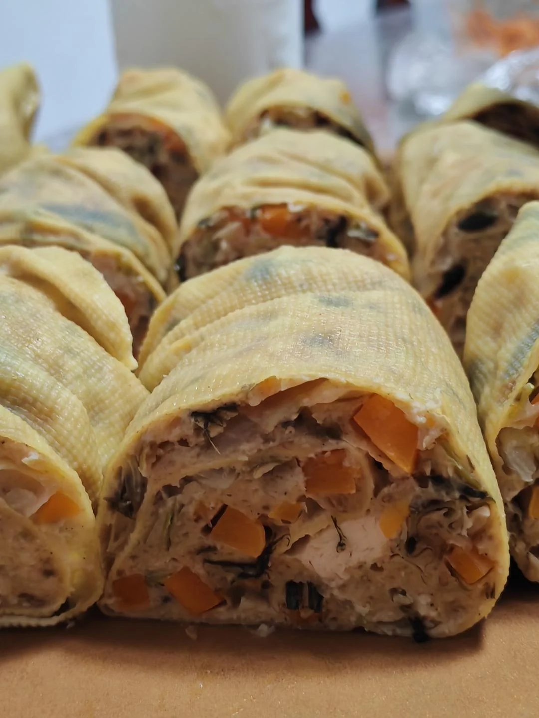 Steamed Chicken Roll