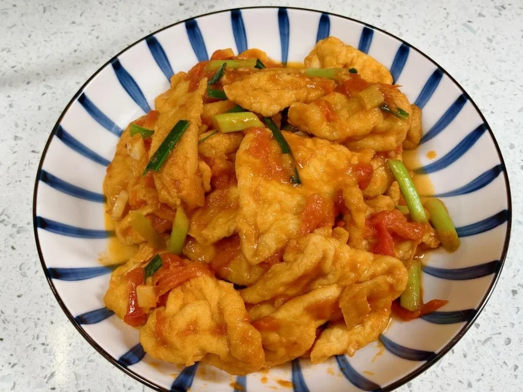 Tomato-Braised Triangular Tofu