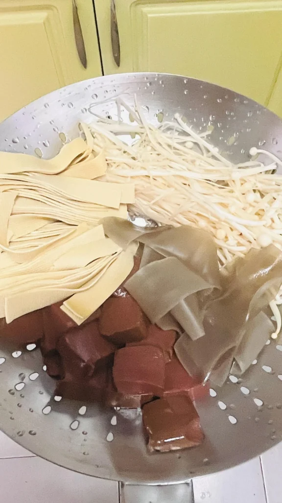 Sichuan Boiled Beef Slices (Mala)