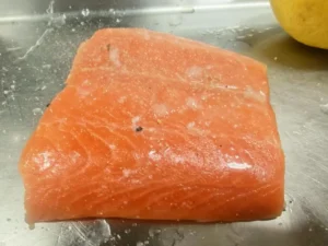 Pan-seared Salmon Salad with Orange Vinaigrette