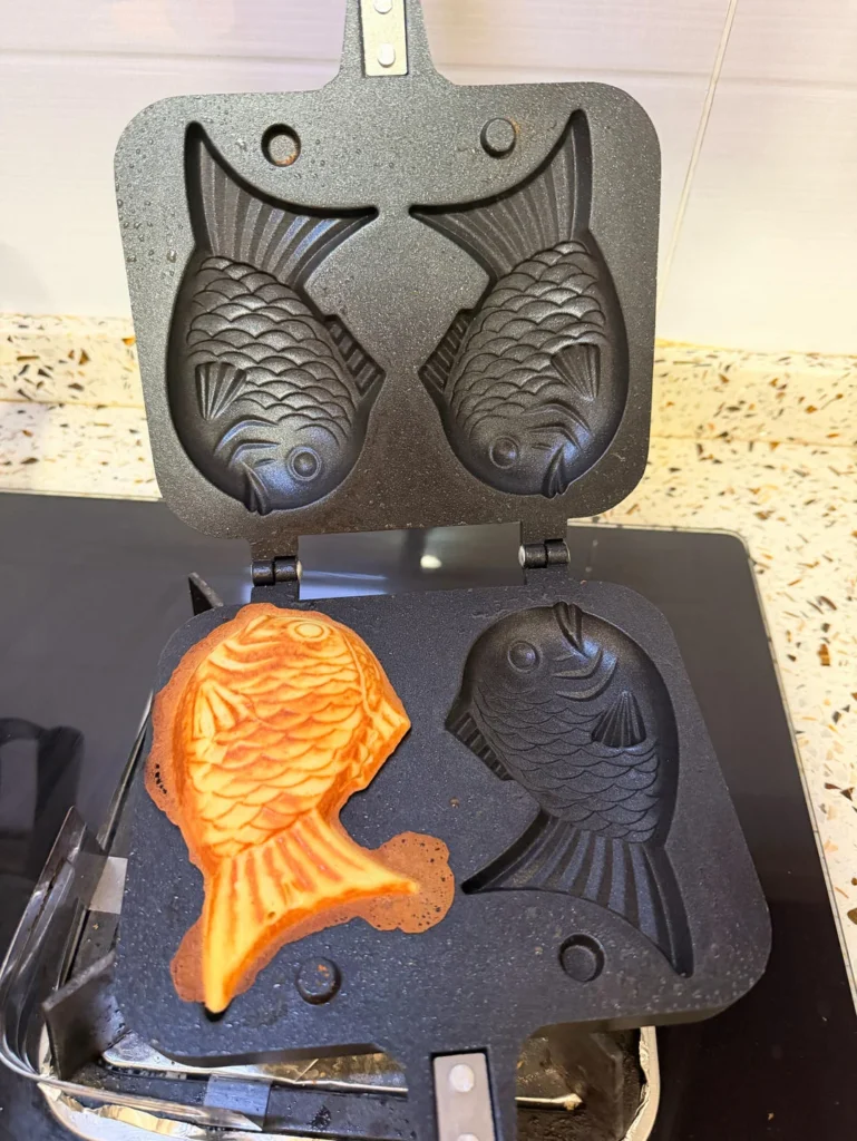 Taiyaki (Japanese Fish-Shaped Pancakes)