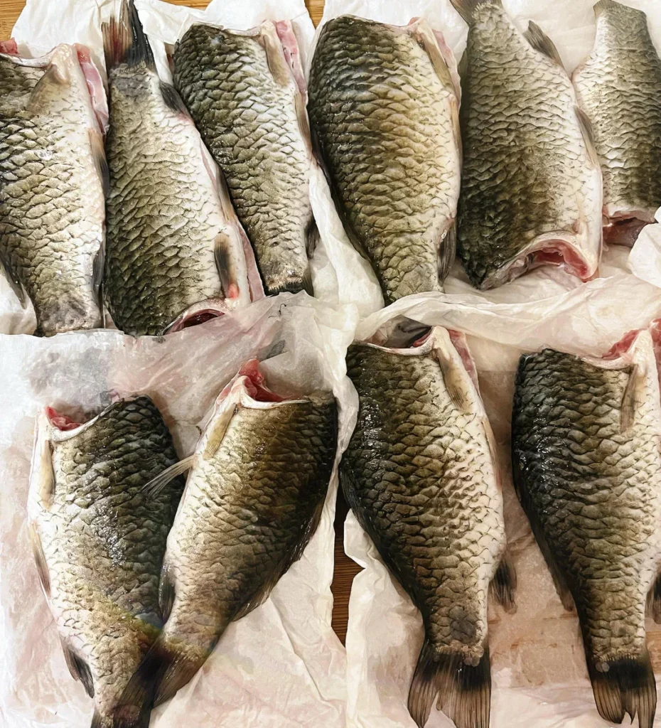 Crispy Small Crucian Carp