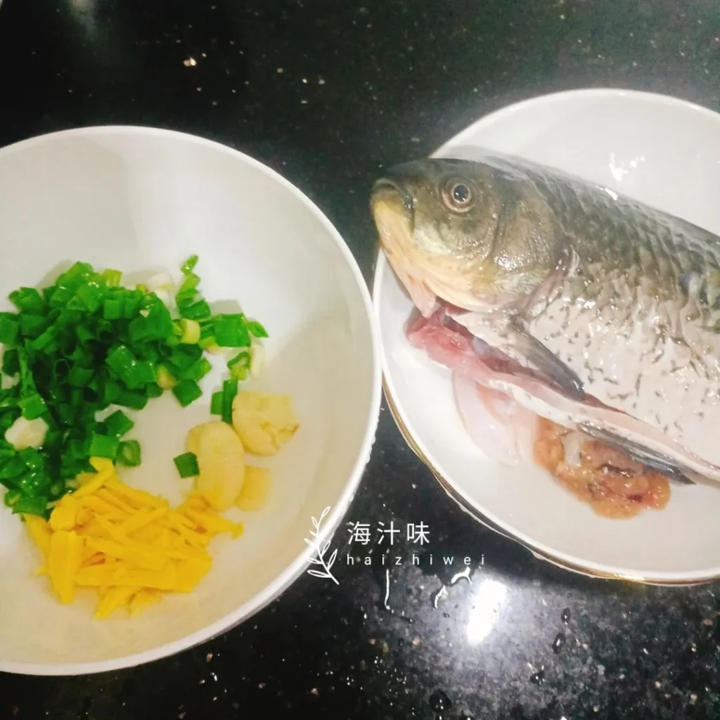 Foolproof Braised Crucian Carp