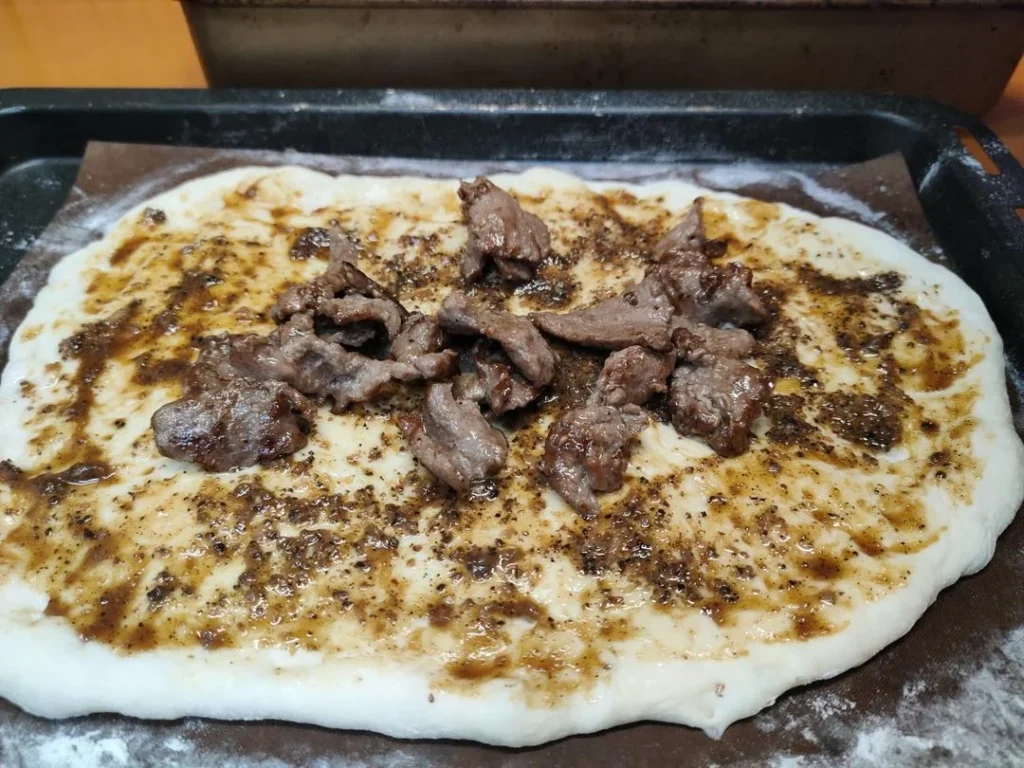 Black Truffle Beef Pizza