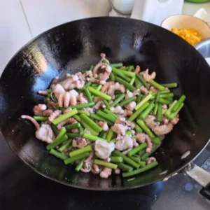 Stir-fried Octopus with Garlic Scapes
