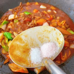 Beef Noodle Bowl with Stir-fried Topping