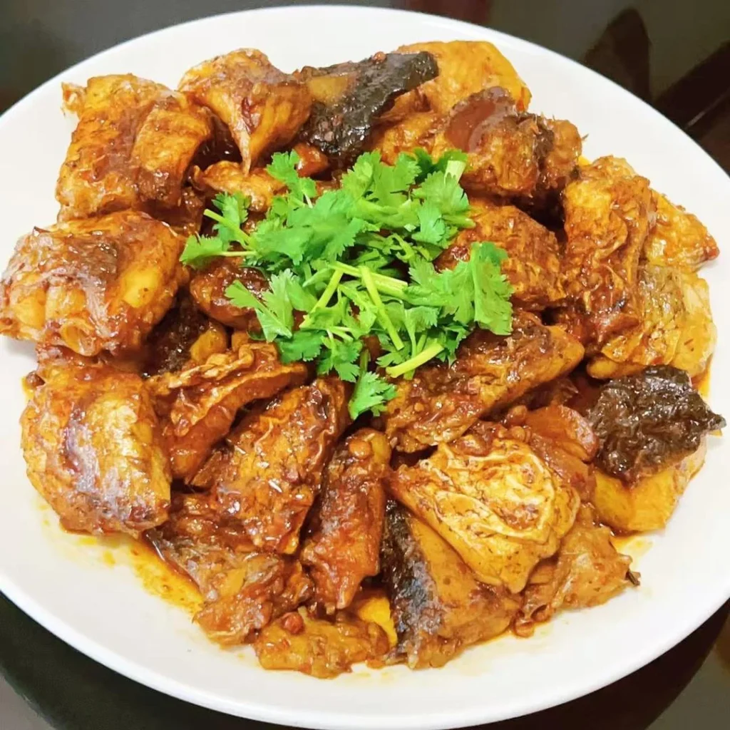 Spicy Fish Fillets (Wild Bighead Carp in Mala Broth)