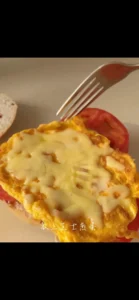 10-Minute Breakfast Bagel Sandwich