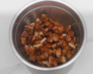 Rattan Pepper Chicken Soft European Bread