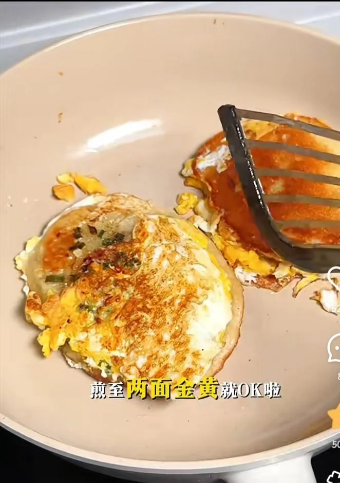 Quick Breakfast Egg Pancakes