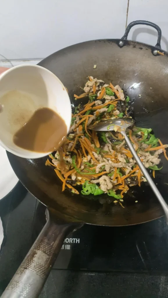 Home-style Yu Xiang Rou Si (Fish-Fragrant Shredded Pork)