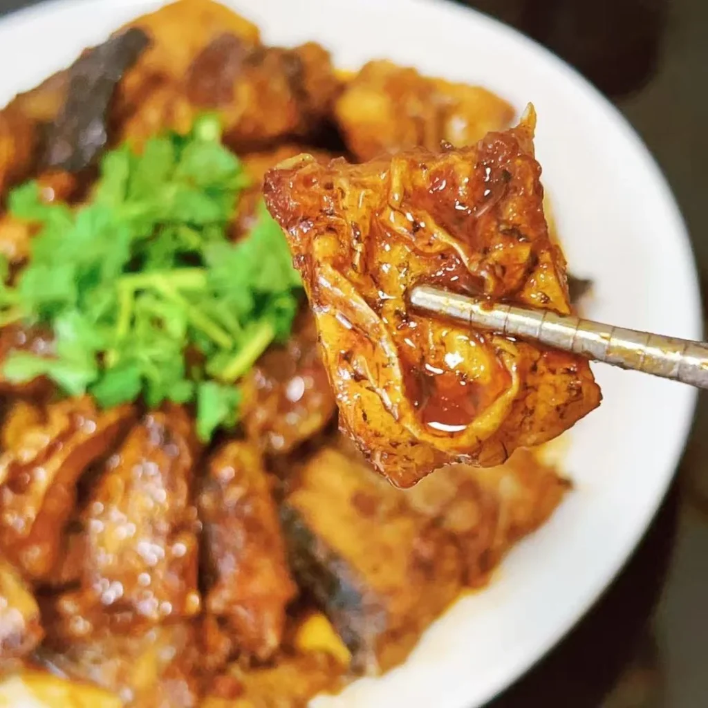 Spicy Fish Fillets (Wild Bighead Carp in Mala Broth)